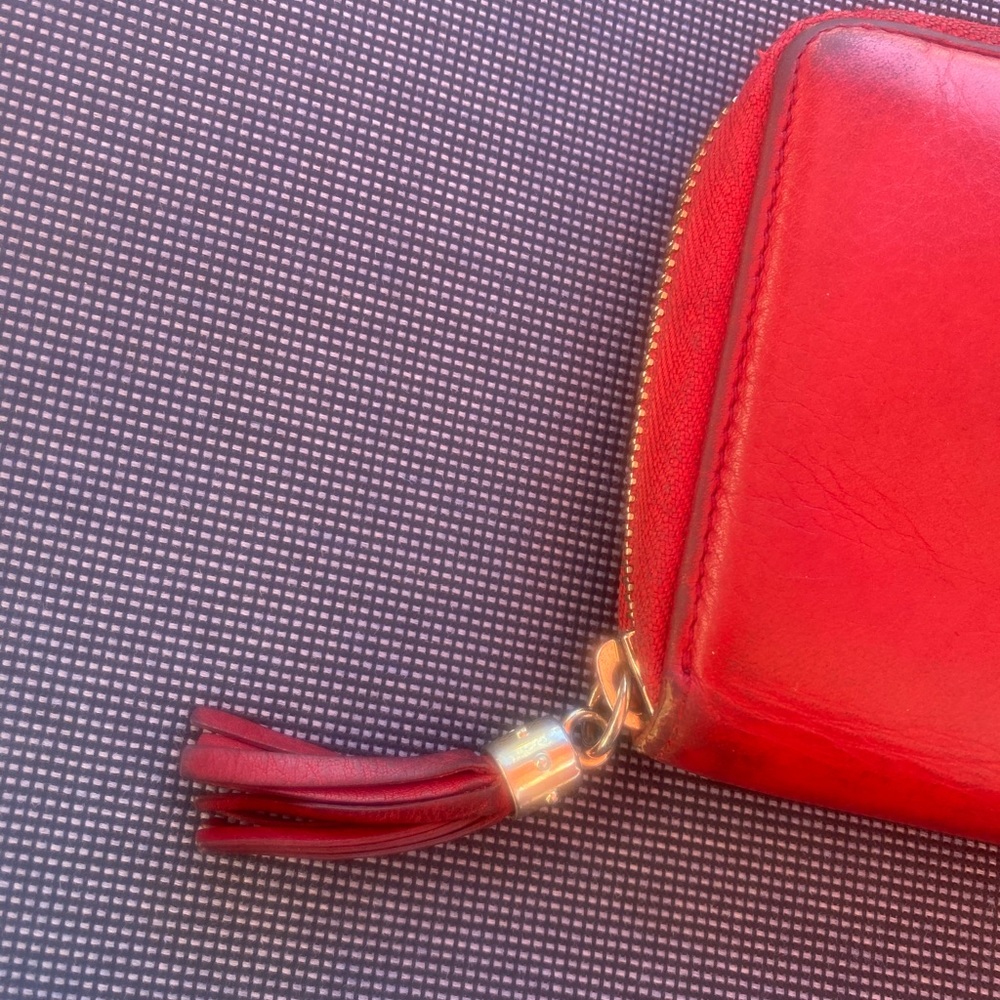 Gucci Soho leather wallet! - Picture 3 of 8